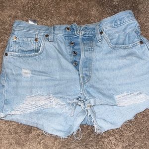 Levi shorts